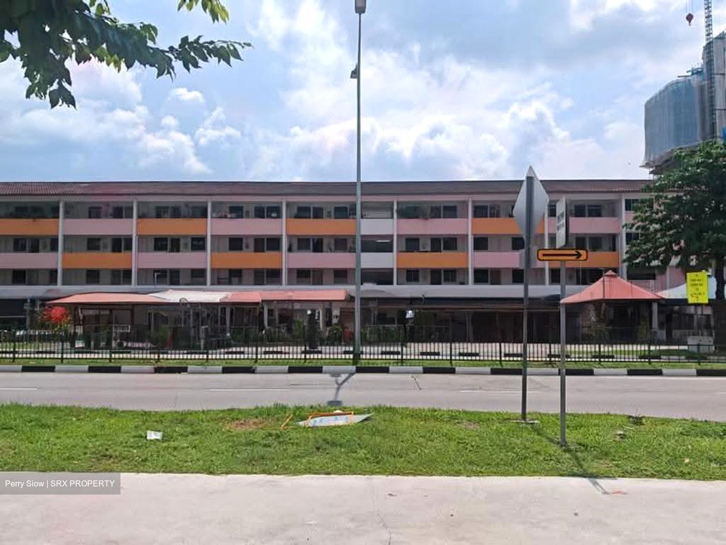 Chong Pang City (D27), Shop House #615072331